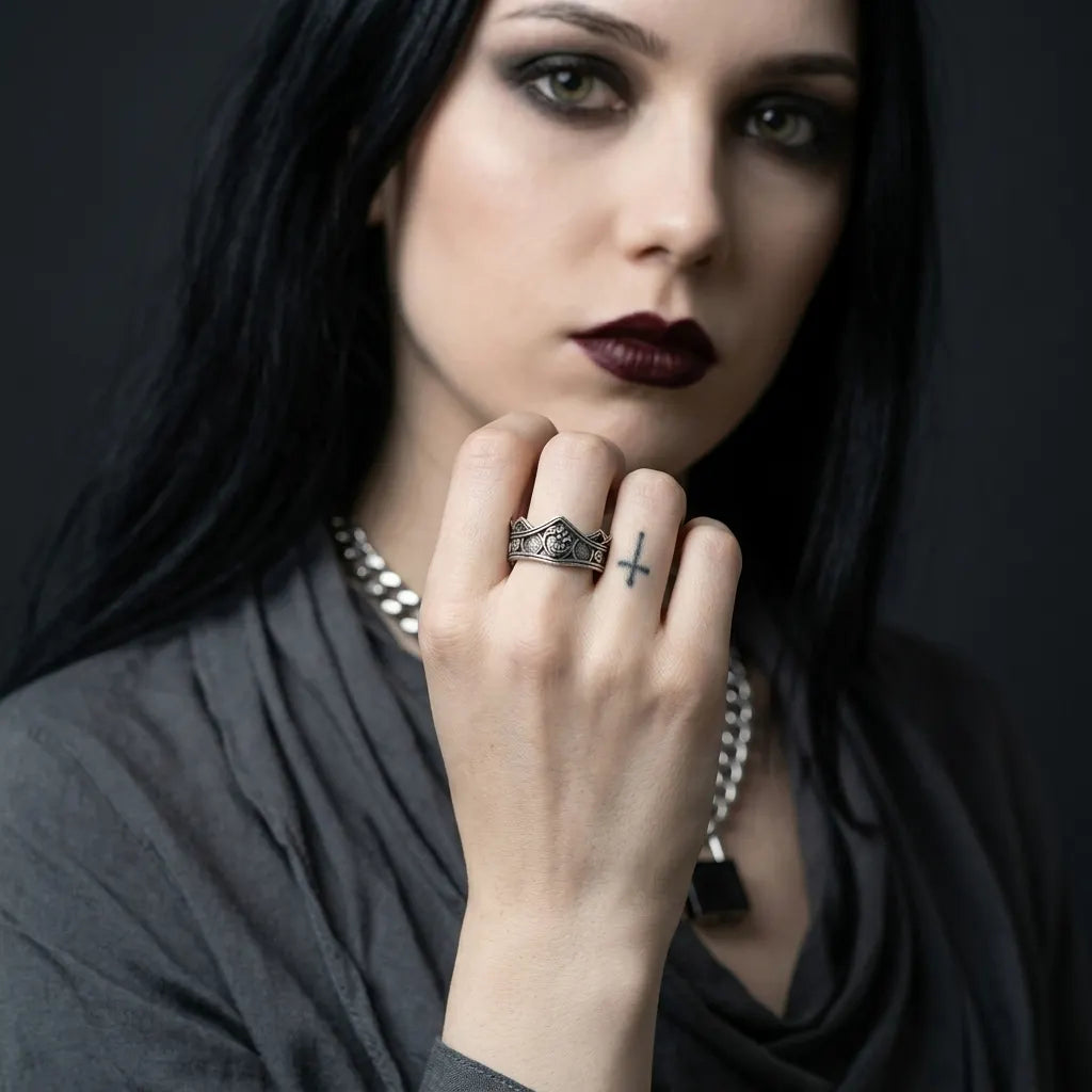 Die uralte-Kronen-Ring