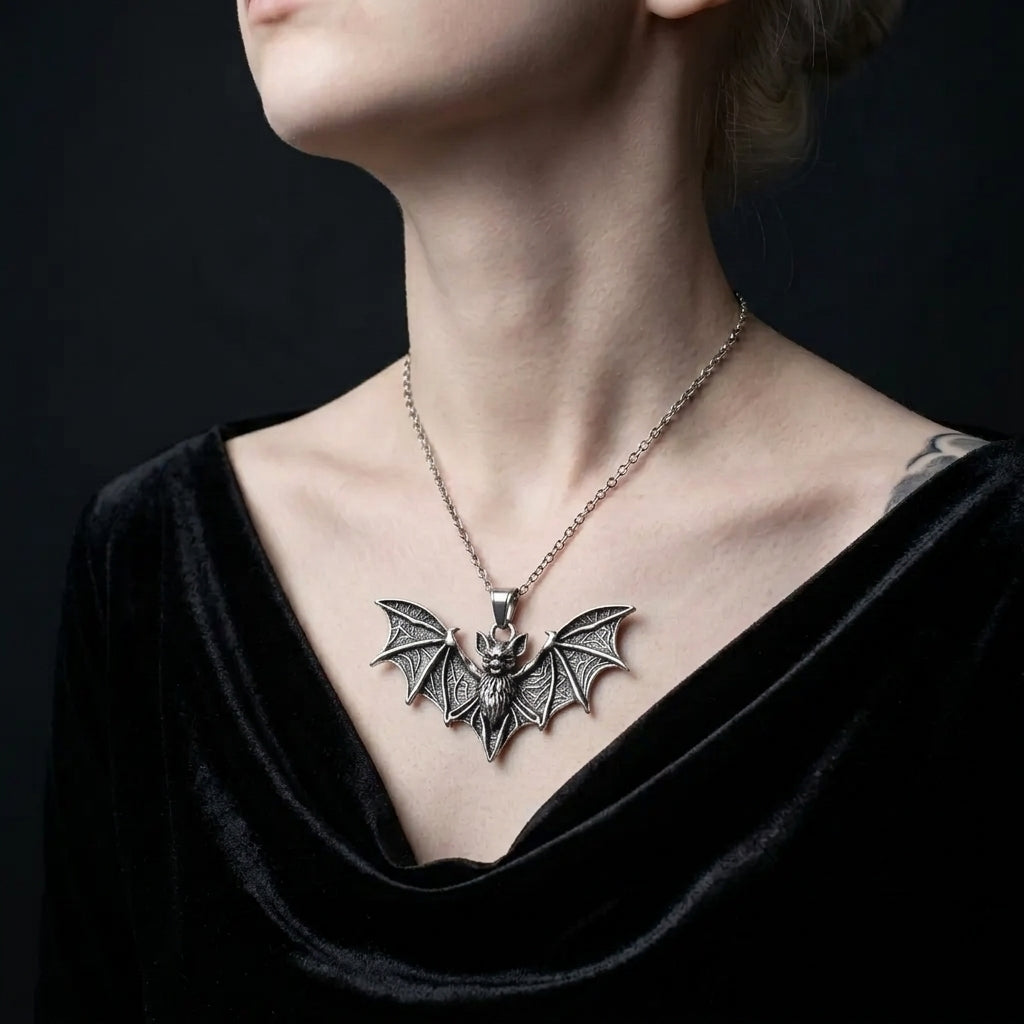 Verfluchte-Fledermaus Gothic-Halskette