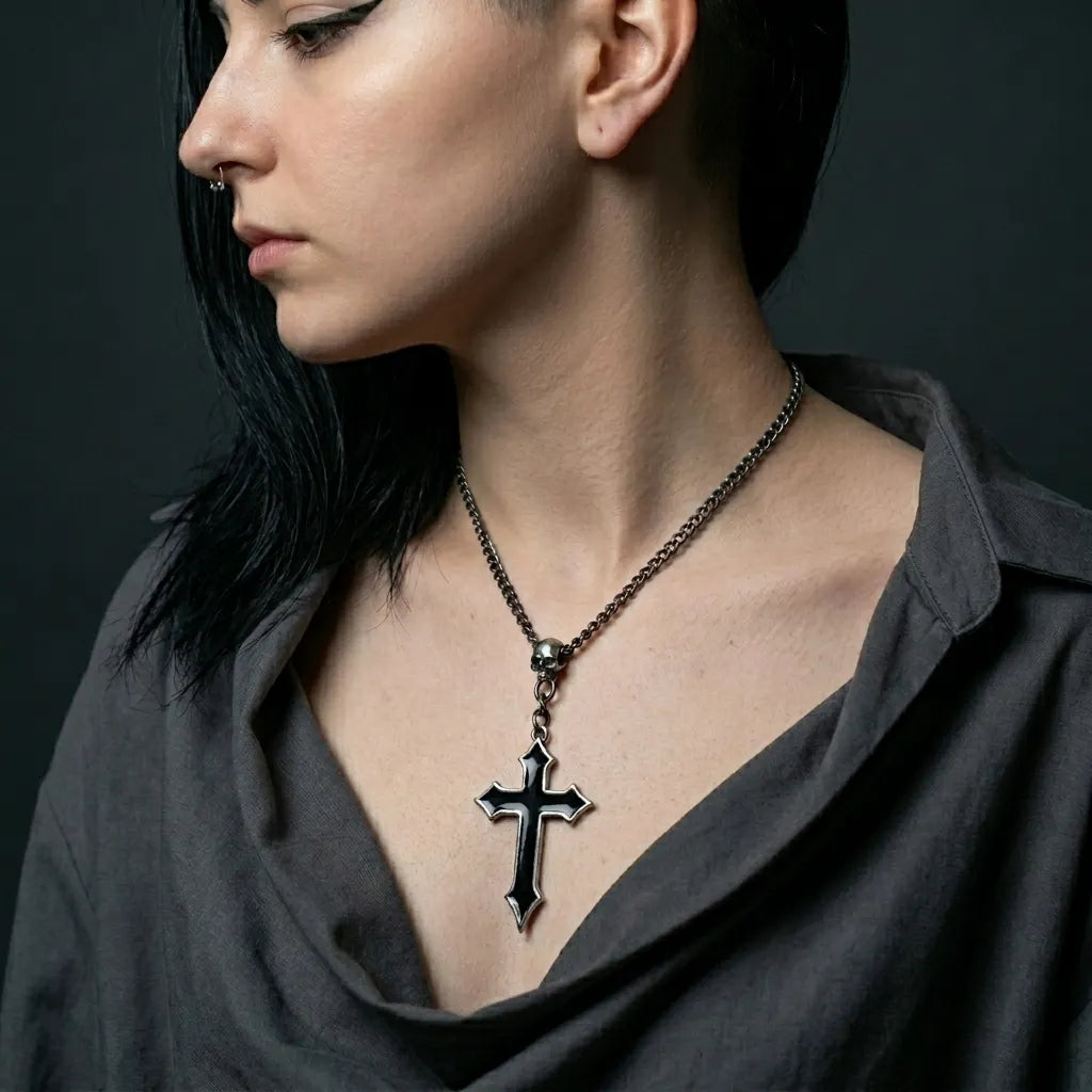 Sensenmann-Totenkopf-Dunkles-Kreuz-Halskette