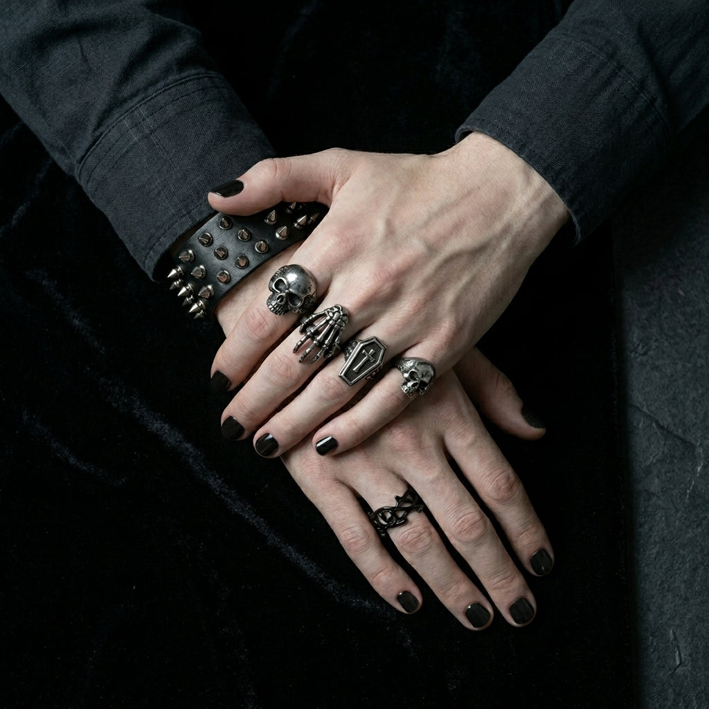 Gothic schwarzer ineinandergreifender Ring
