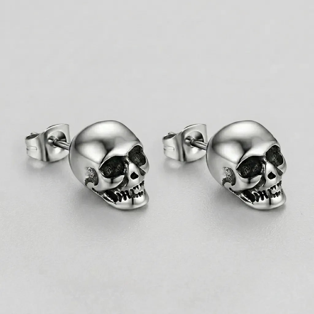 Polierte-3D-Totenkopf-Ohrstecker