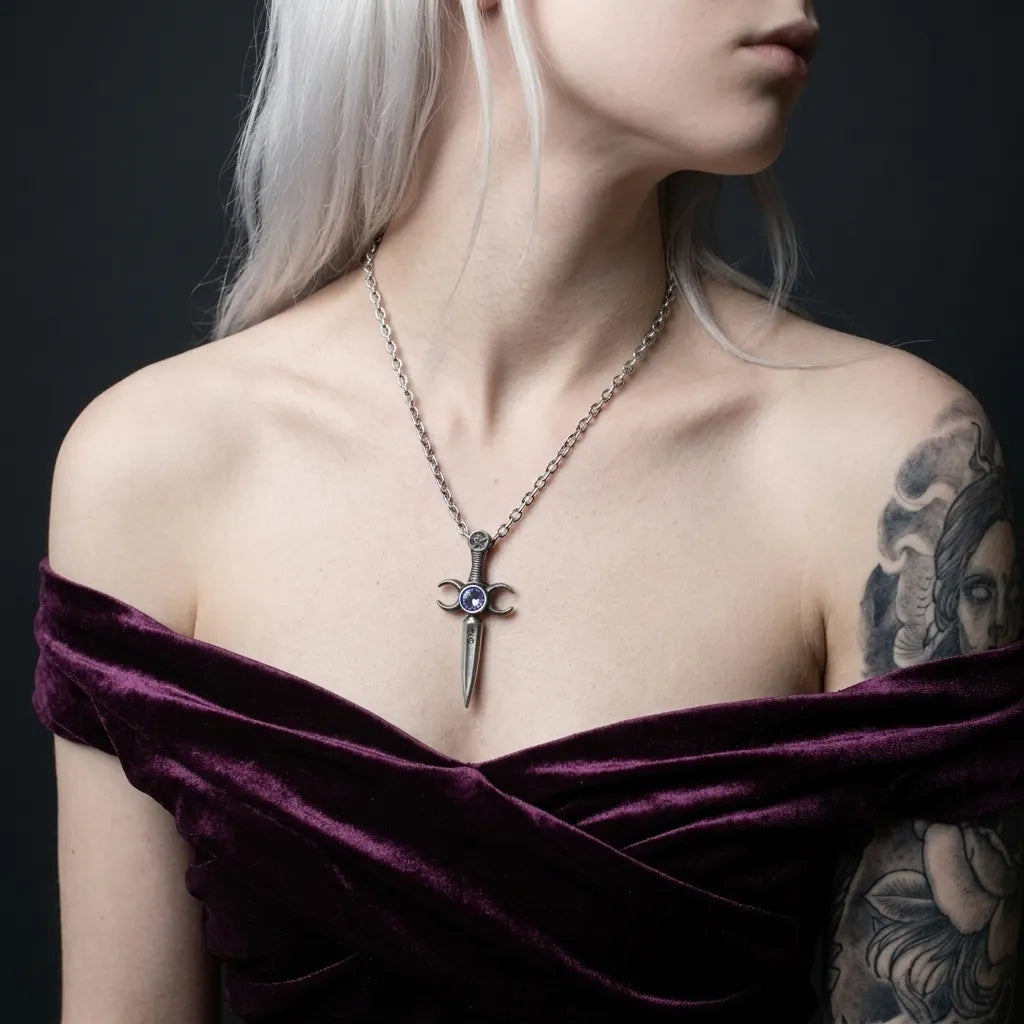 Dreifachmond-Athame-Dolch-Halskette
