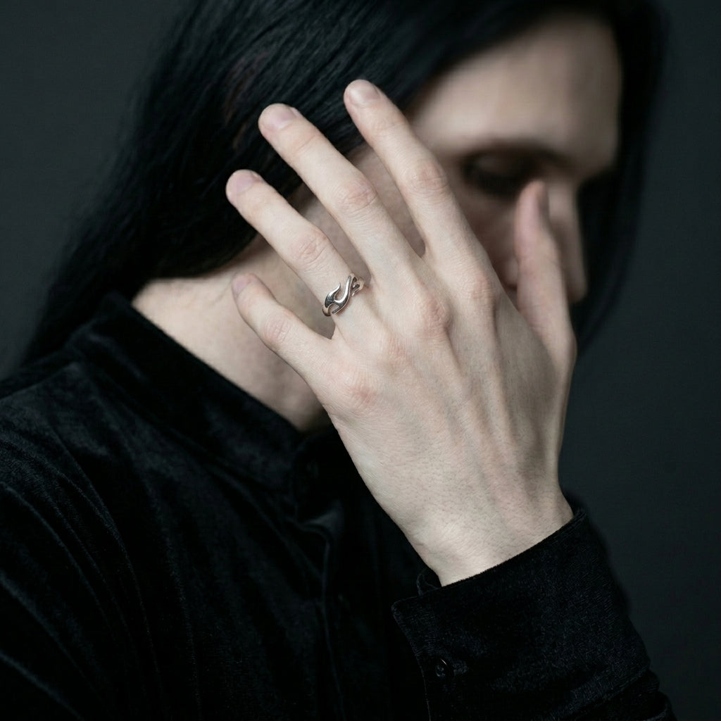 Silberne-Glut-Ring