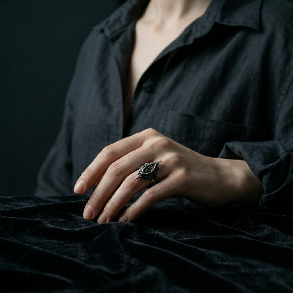 Obsidian-Speer-Kronen-Ring
