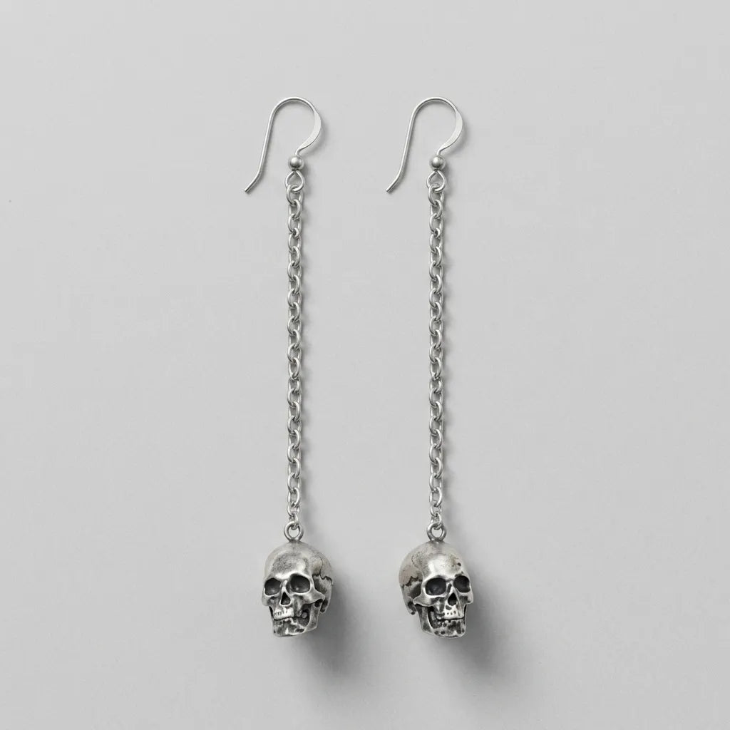 Verwunschene-Schönheit-Totenkopf-Ohrringe