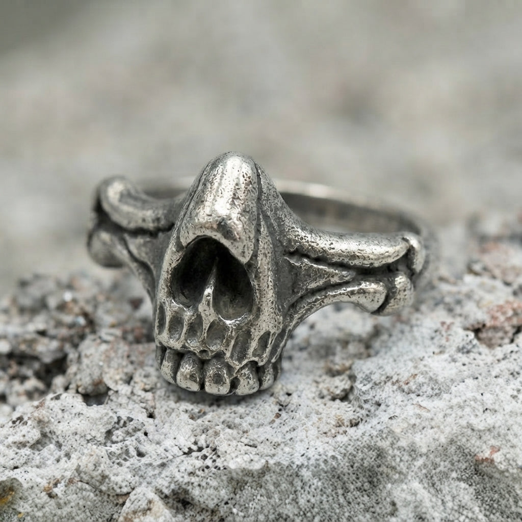 Ewige-Knochen-Ring