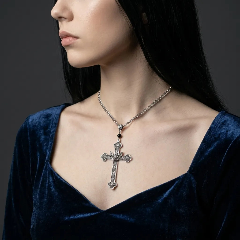 Gothic-Fledermaus-Filigran-Kreuz-Anhänger-Halskette