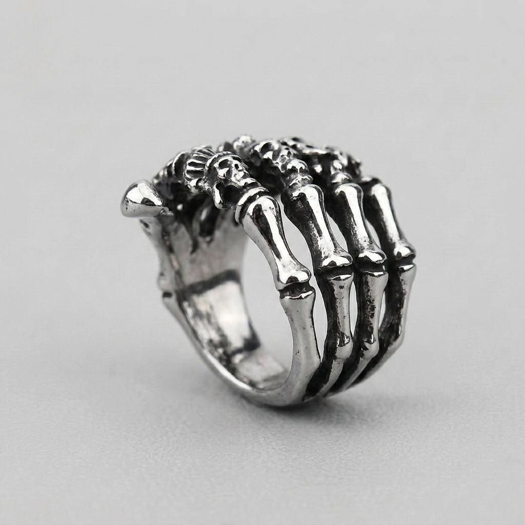 Umschlingender Skeletthand-Ring