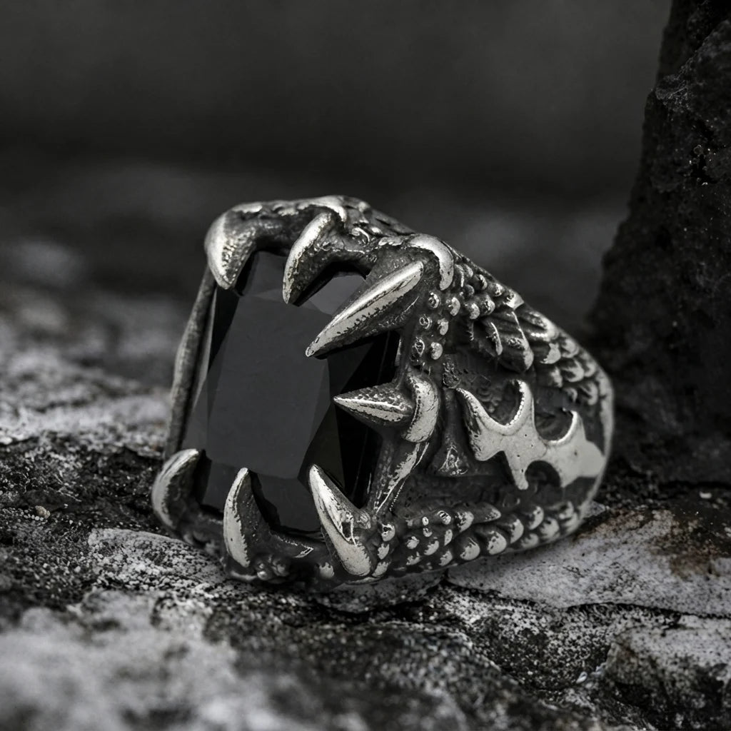 Drachenkralle schwarzer Onyx Statement-Ring