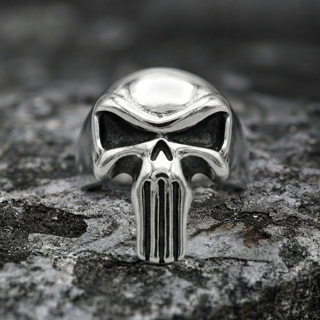 Eleganter Siegelring mit Totenkopf