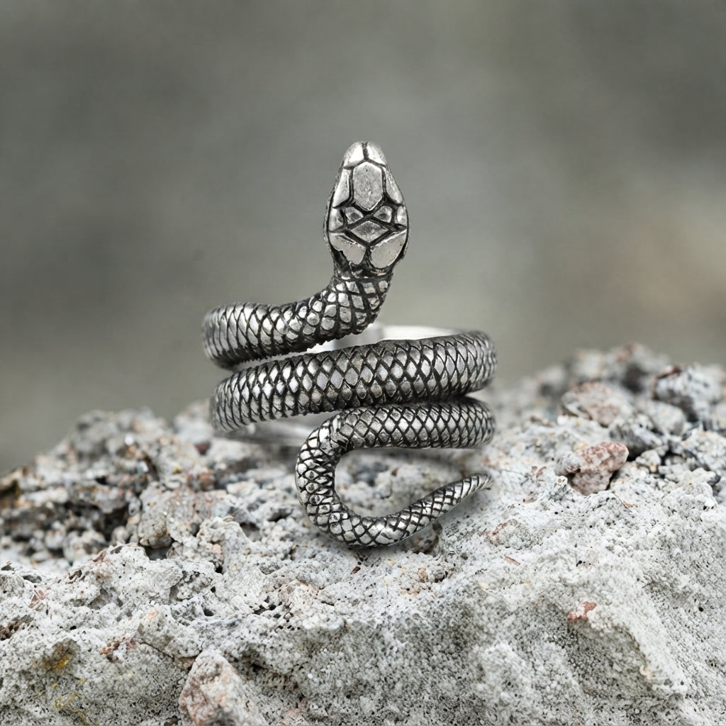 Antiksilberne Wickelschlange, verstellbarer Statement-Ring