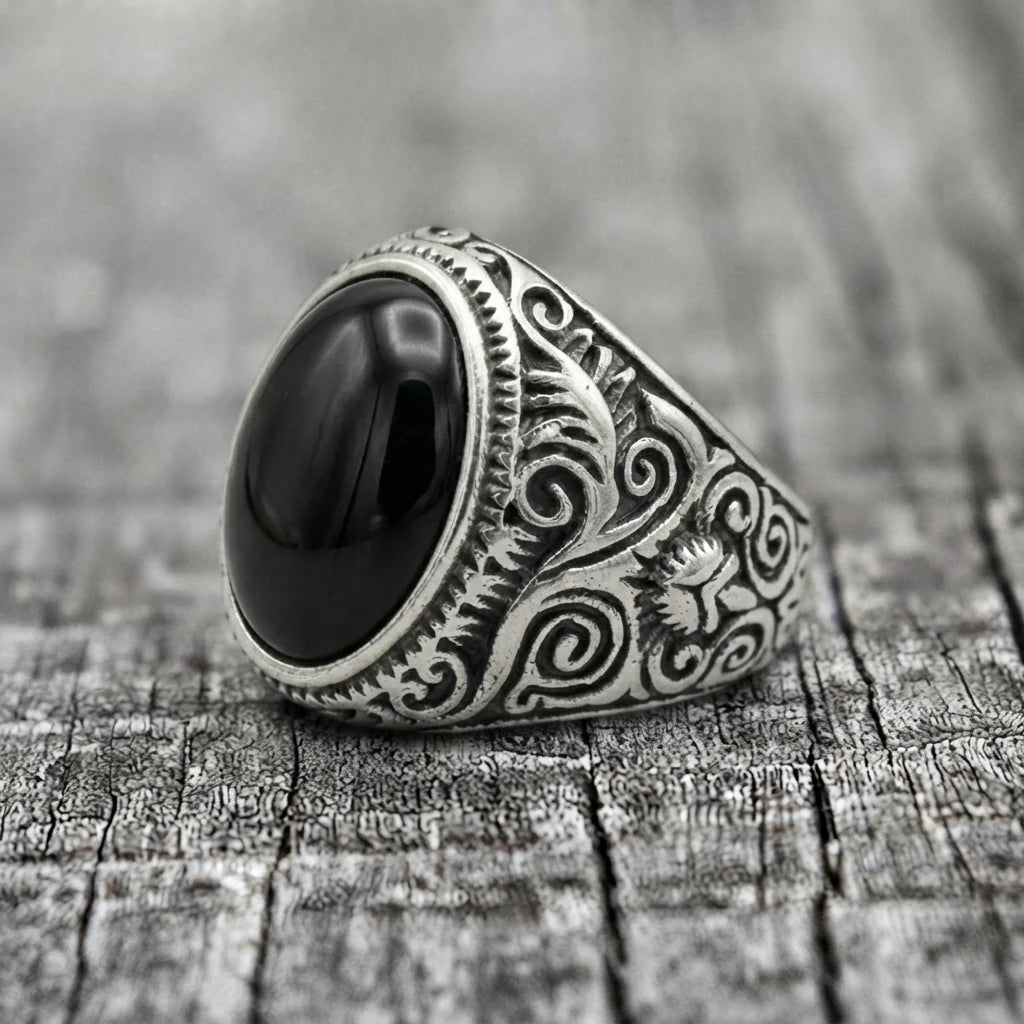 Schwarzer-Onyx-Statement-Ring