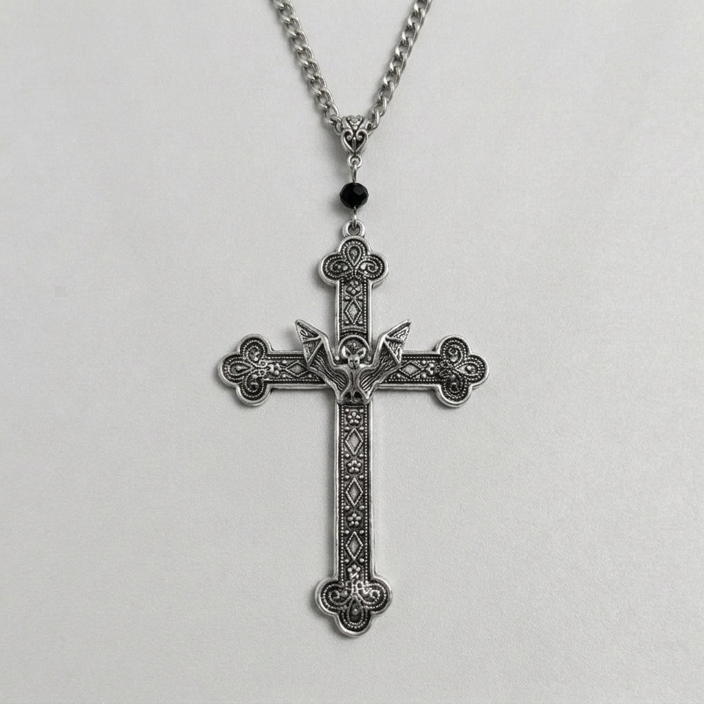 Gothic-Fledermaus-Filigran-Kreuz-Anhänger-Halskette