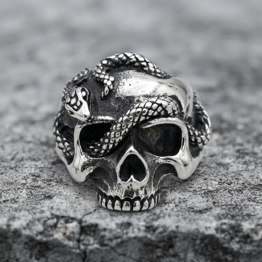 Totenkopf-des-Schlangengottes-Ring