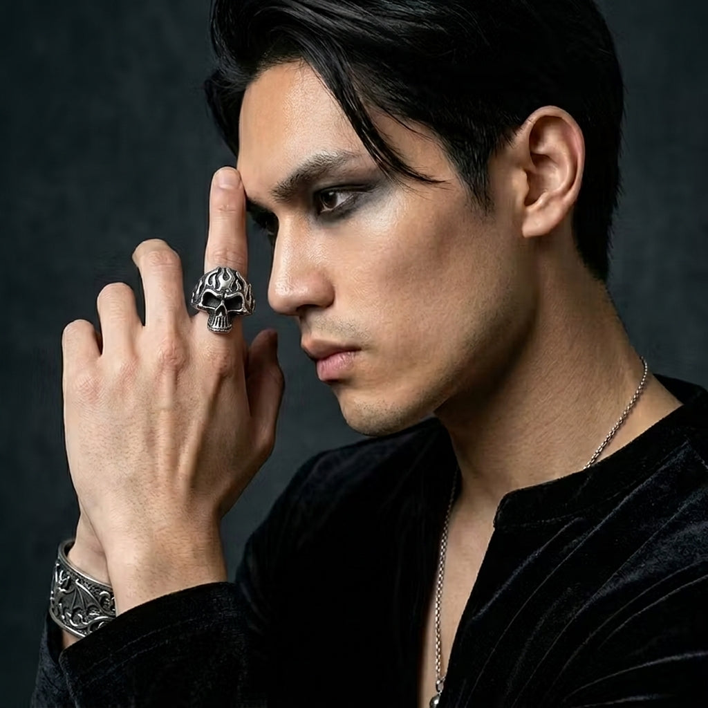 Tribal-Flammen-Totenkopf-Statement-Ring