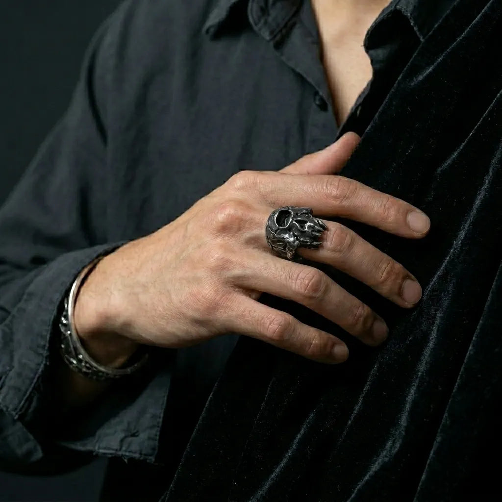 Phantom-Raubtier-Ring