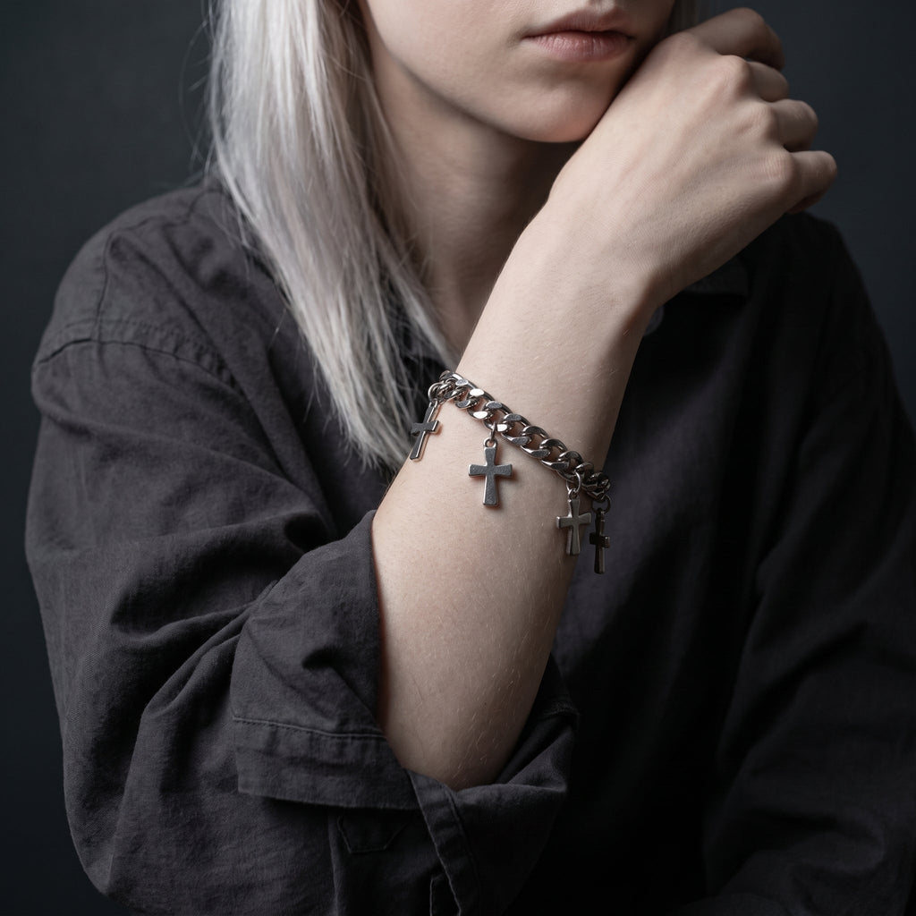Dreifaltigkeits-Kreuz-Anhänger mehrreihiges Kettenarmband