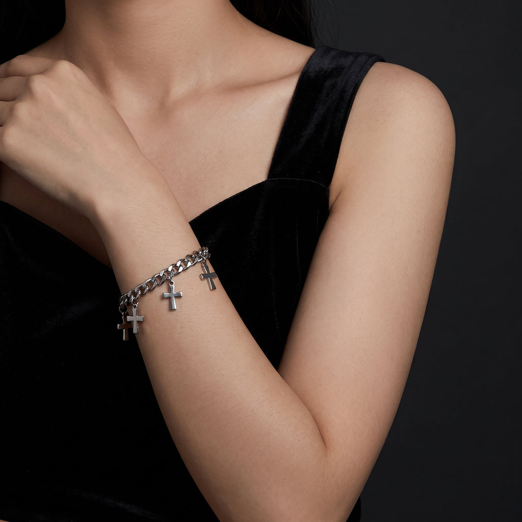 Dreifaltigkeits-Kreuz-Anhänger mehrreihiges Kettenarmband