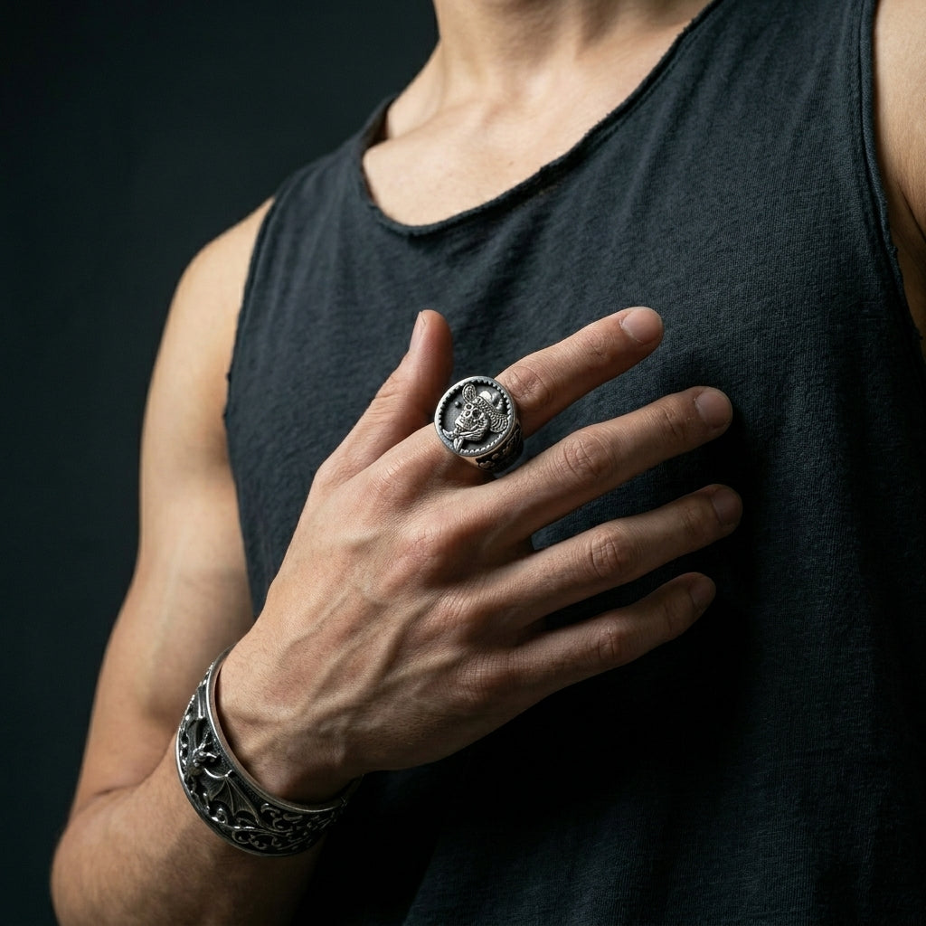 Gothic-Cowboy-Totenkopf-Ring