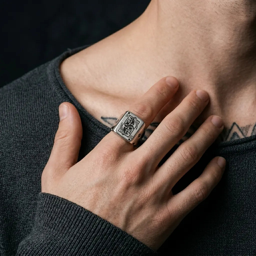 Kreuz-König-Sensenmann-Karten-Statement-Ring