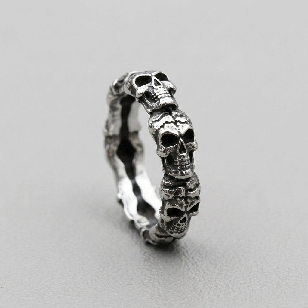 Totenkopfreihen-Ewigkeitsring