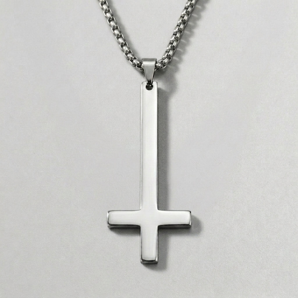 Kopfüber-Kreuz-Halskette