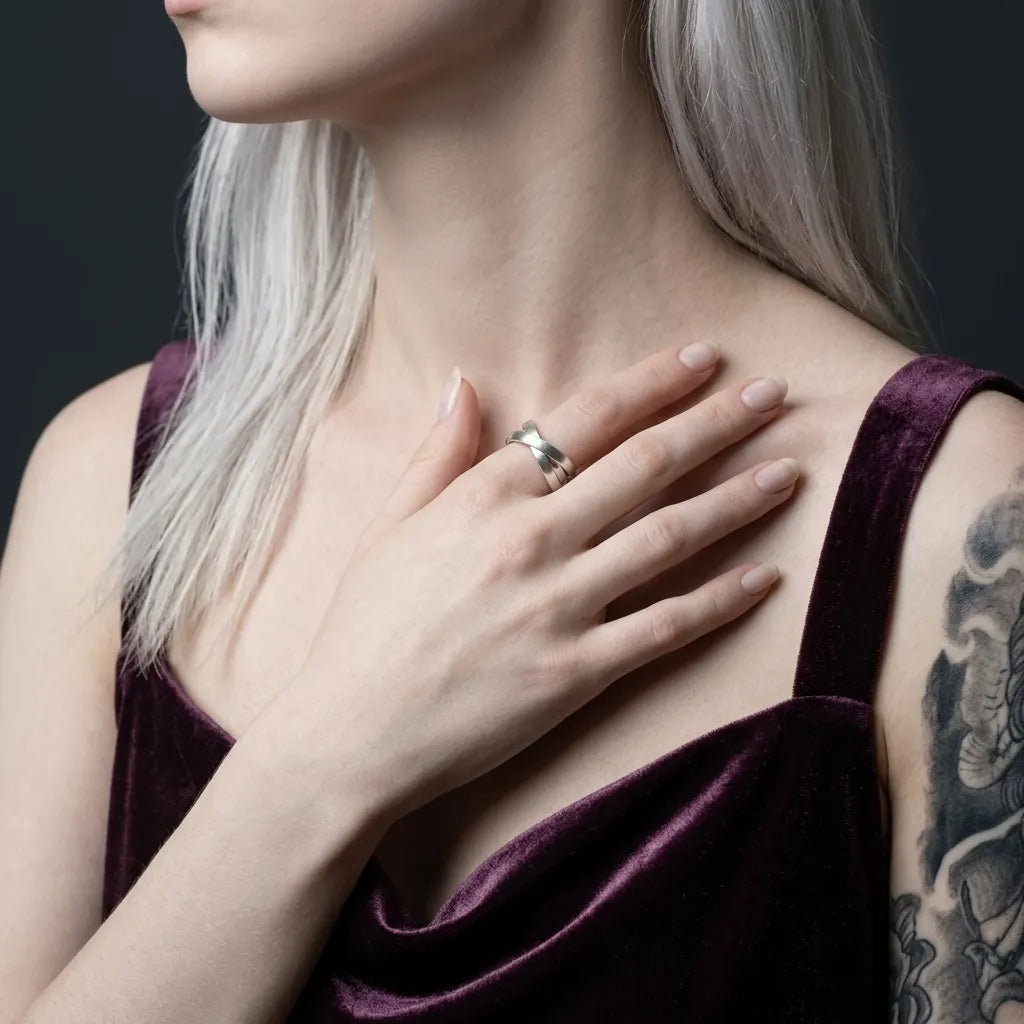 Unendlichkeits-Twist-Ring