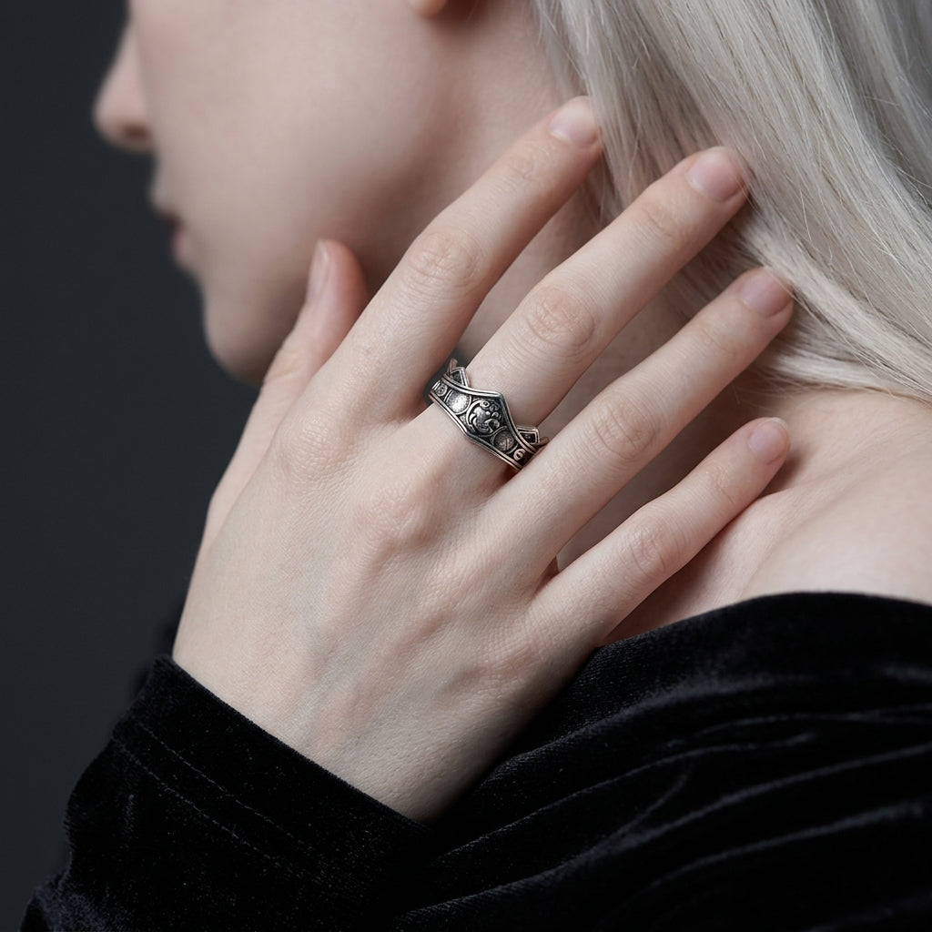 Die uralte-Kronen-Ring