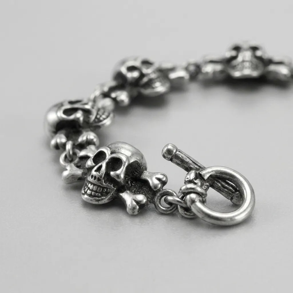 Ödland-Totenkopf-Armband