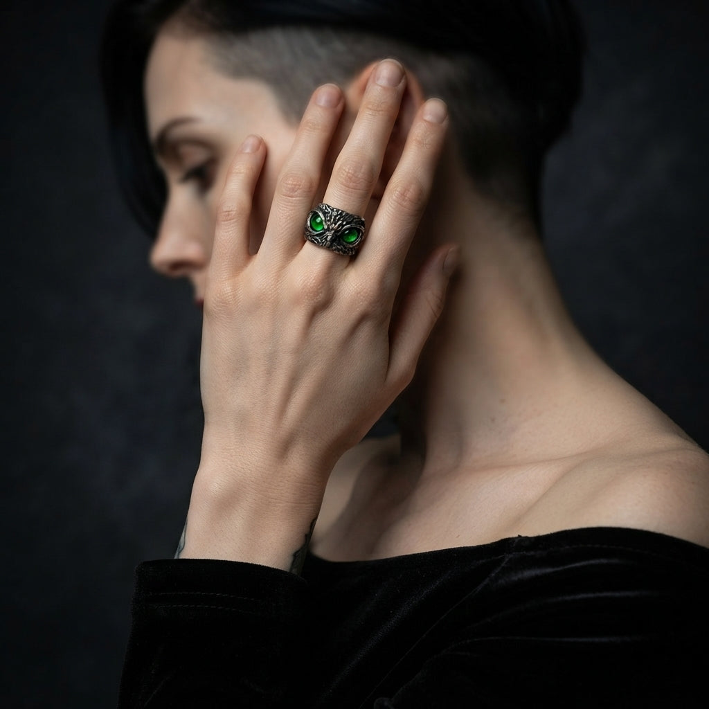 Eulengesicht-Ring (Grüne Augen)