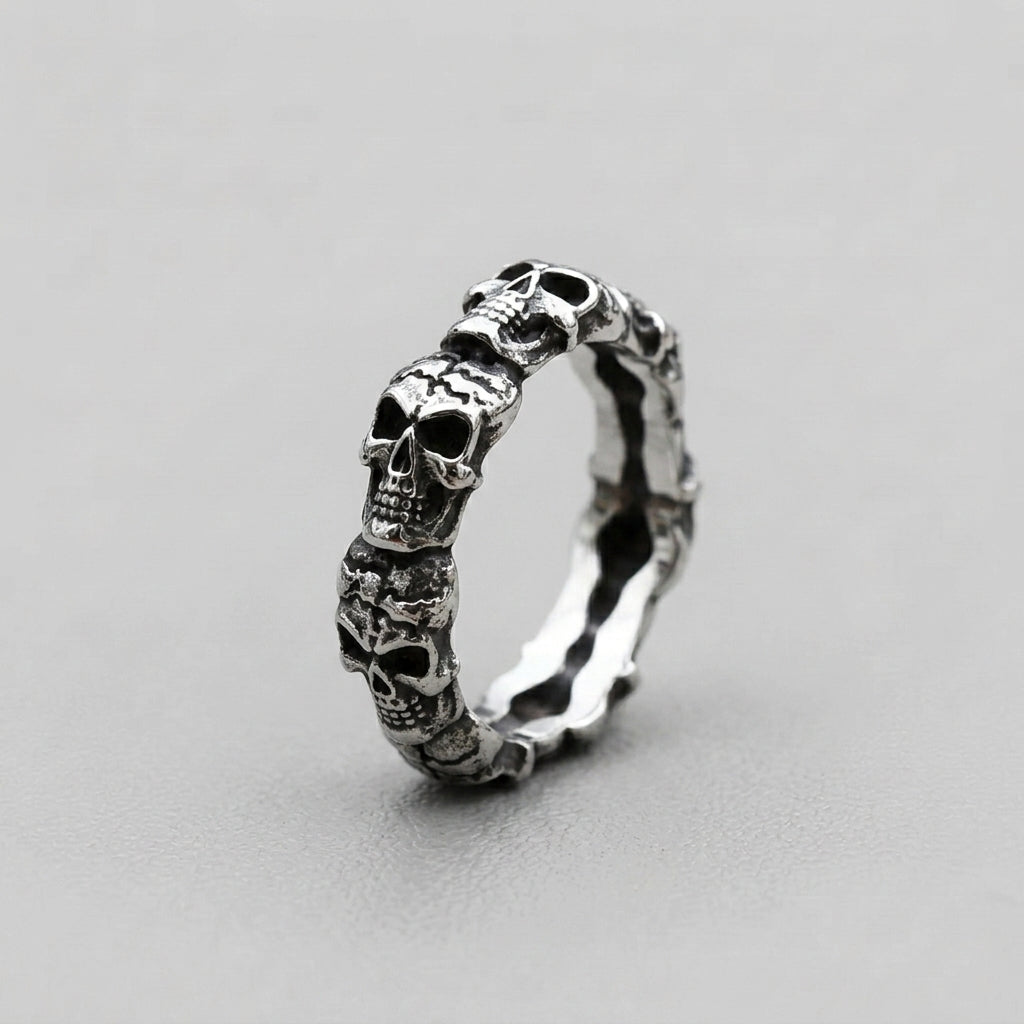 Totenkopfreihen-Ewigkeitsring