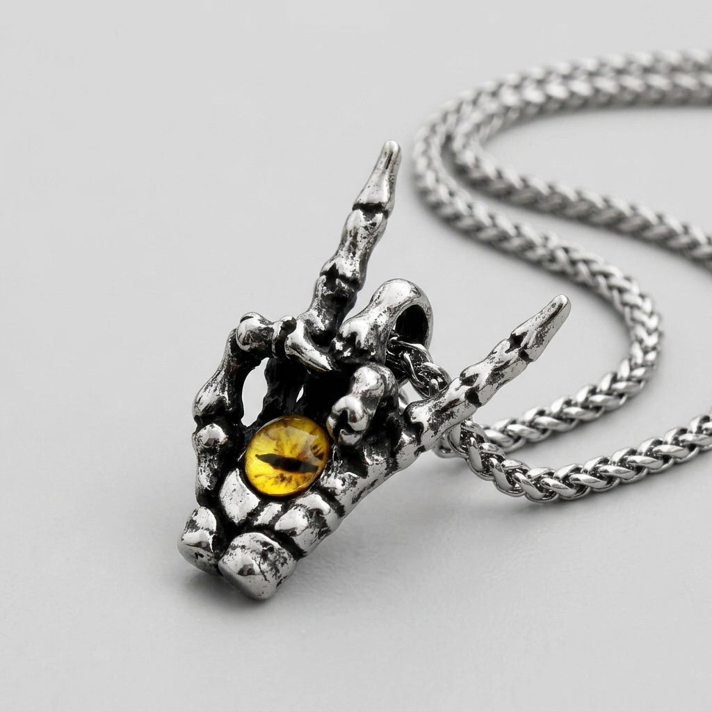 Skeletthand-Kette mit Rockzeichen und Drachenaugen-Anhänger