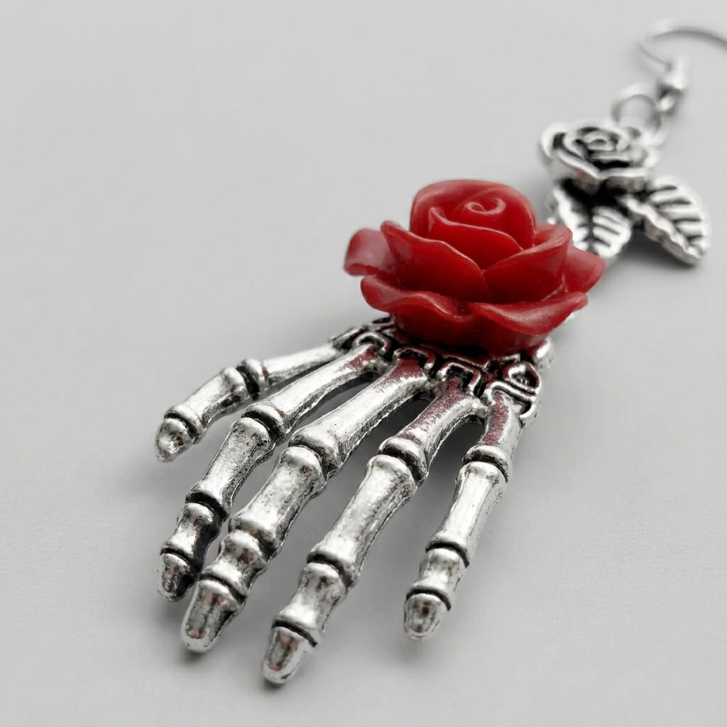 Rosen-Skeletthand-Ohrringe
