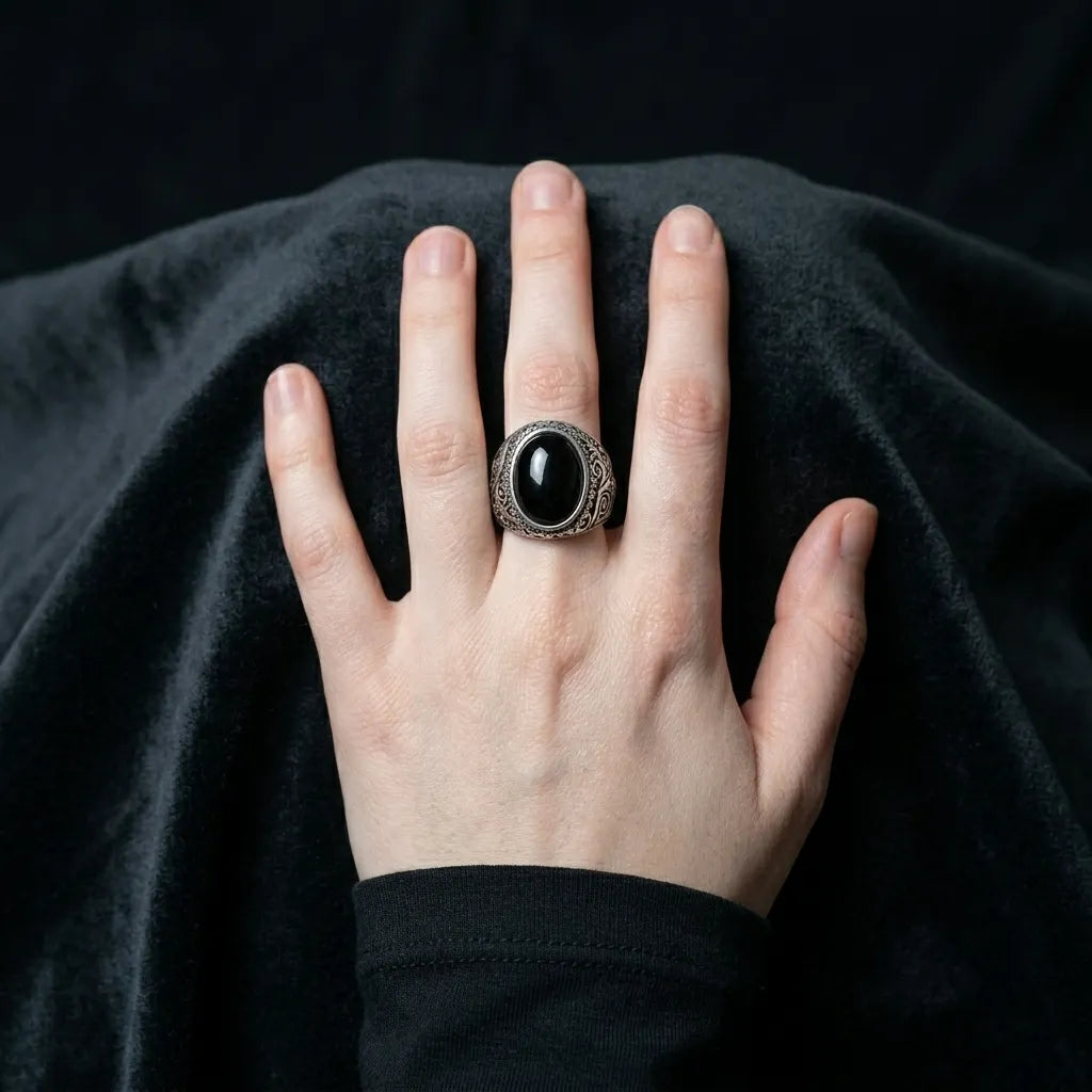 Schwarzer-Onyx-Statement-Ring
