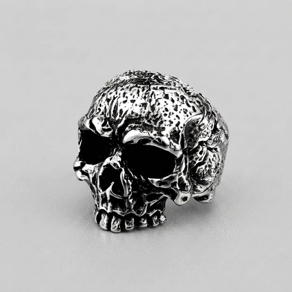 Verwitterter Krieger-Totenkopfring
